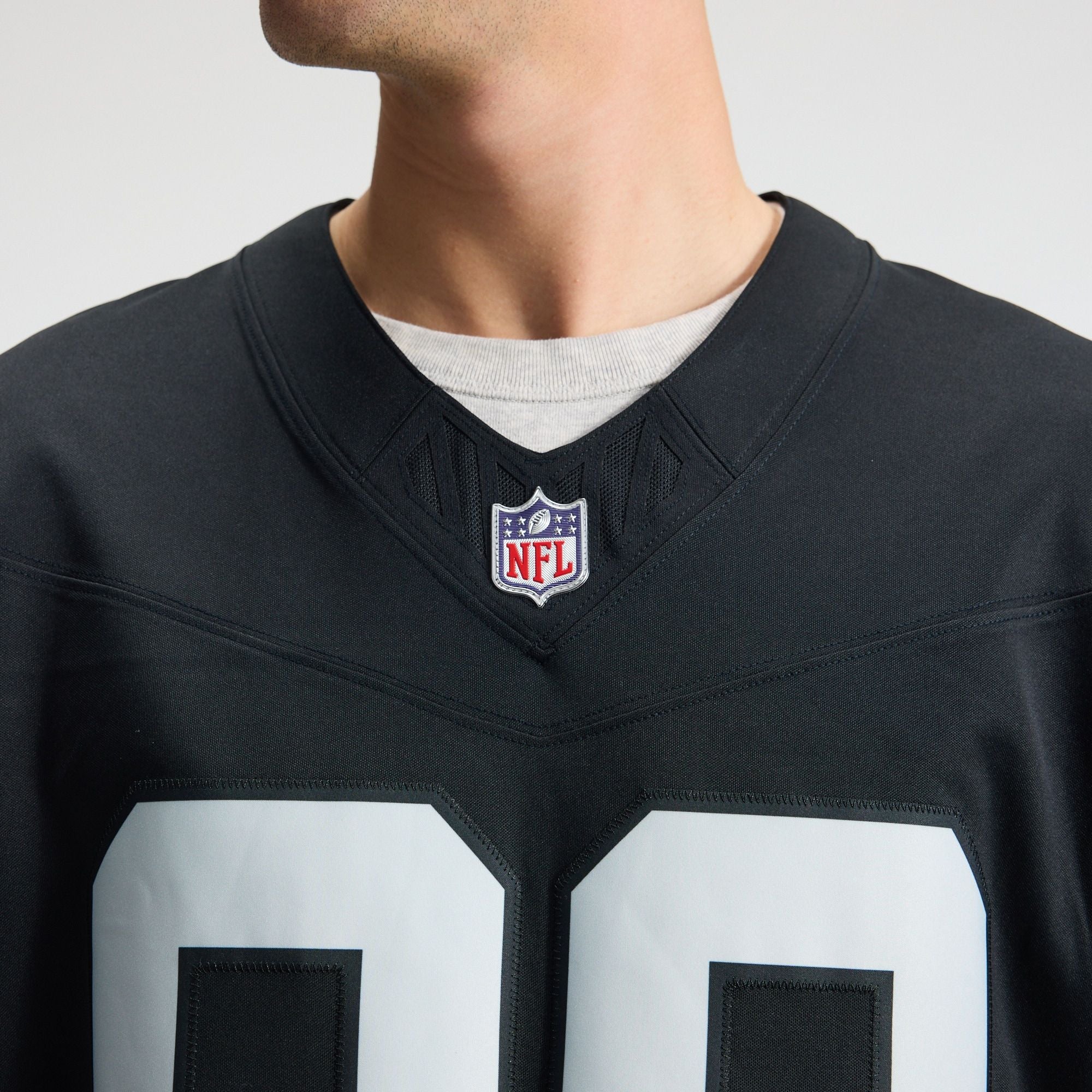 Men's Las Vegas Raiders Brock Bowers Nike Black Team Vapor Fuse Stitched Limited Jersey